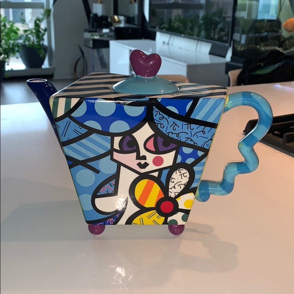 Romero Britto teapot